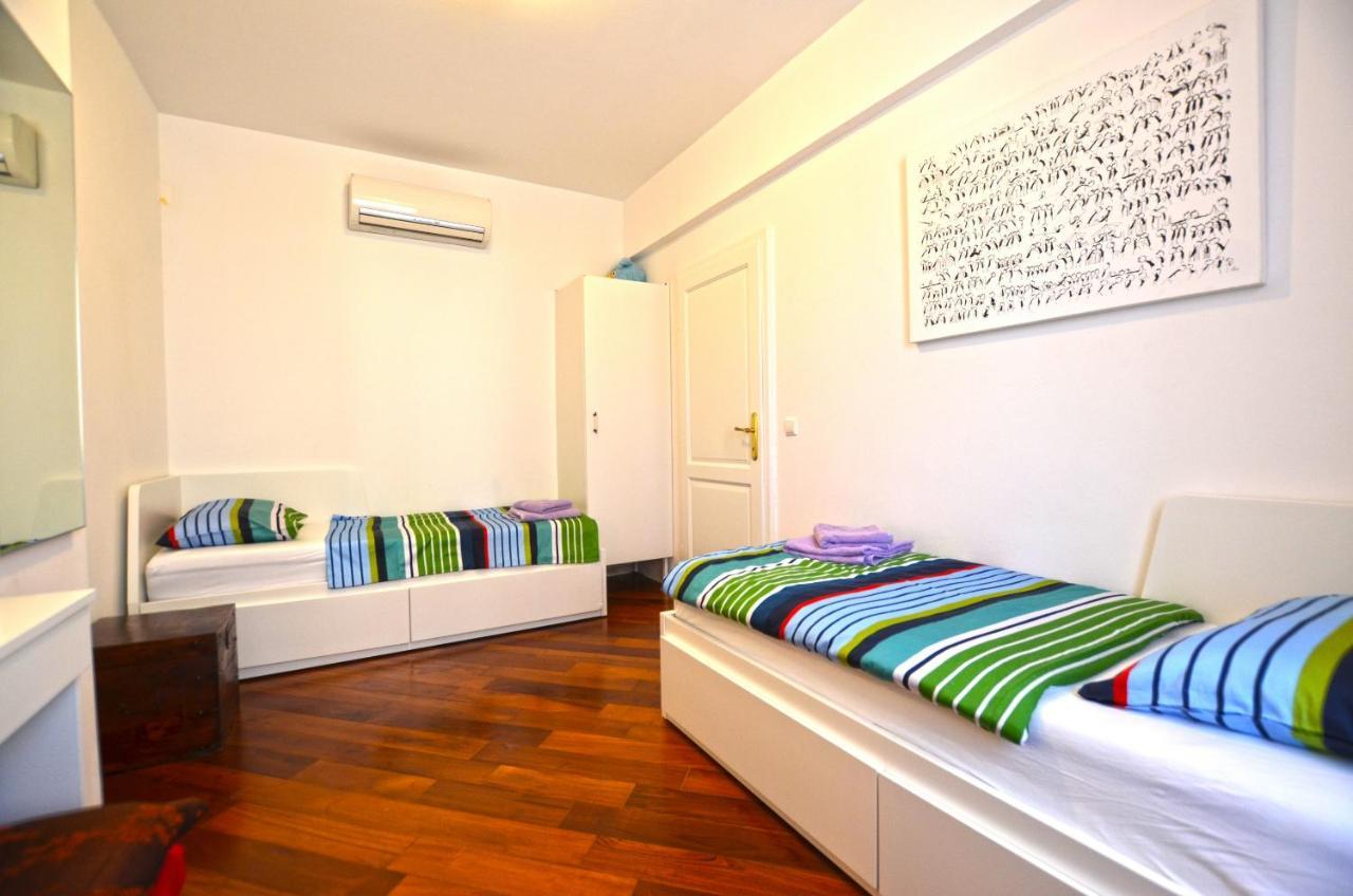 Apartment Max Rovinj Exterior photo