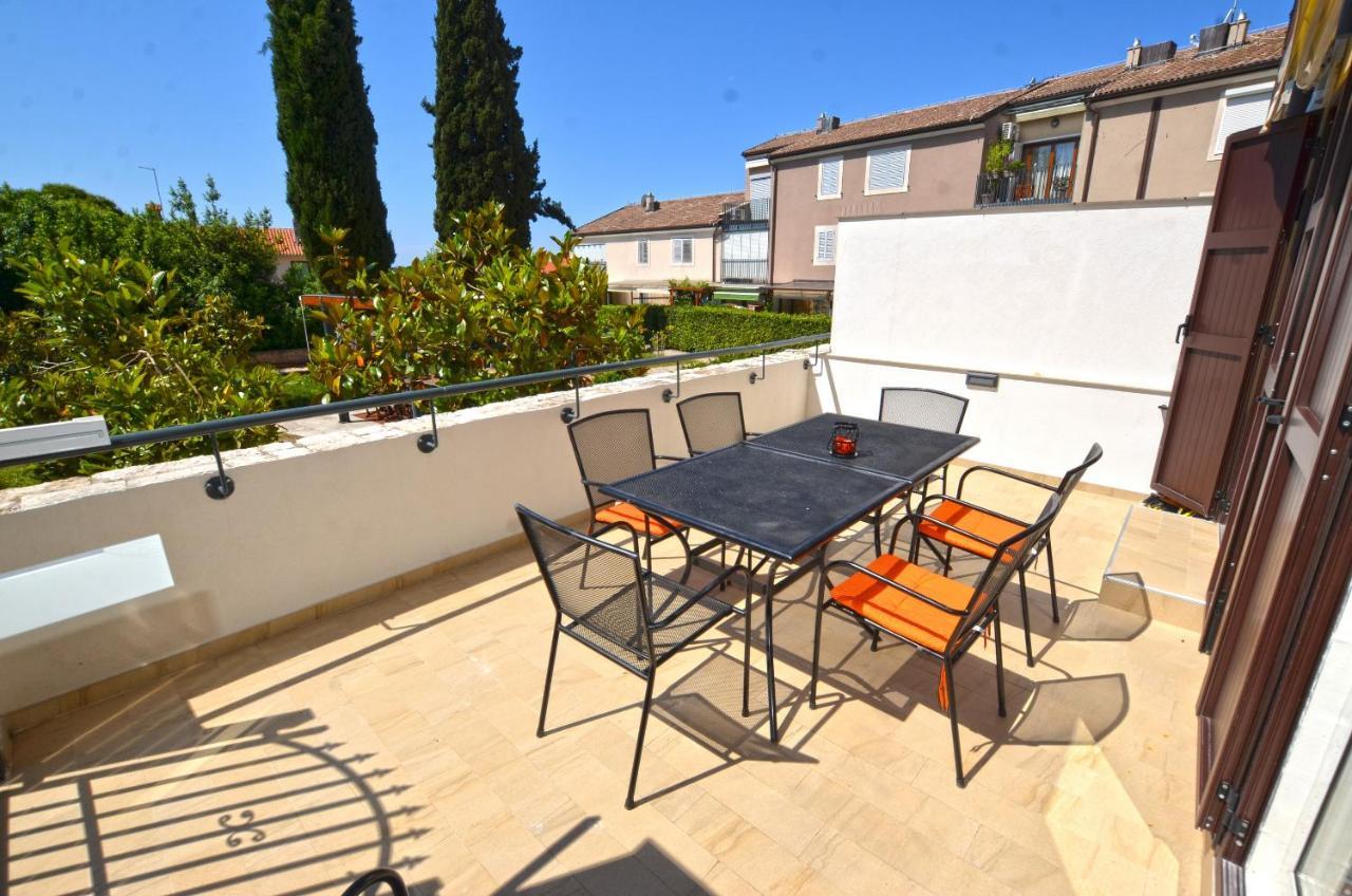 Apartment Max Rovinj Exterior photo