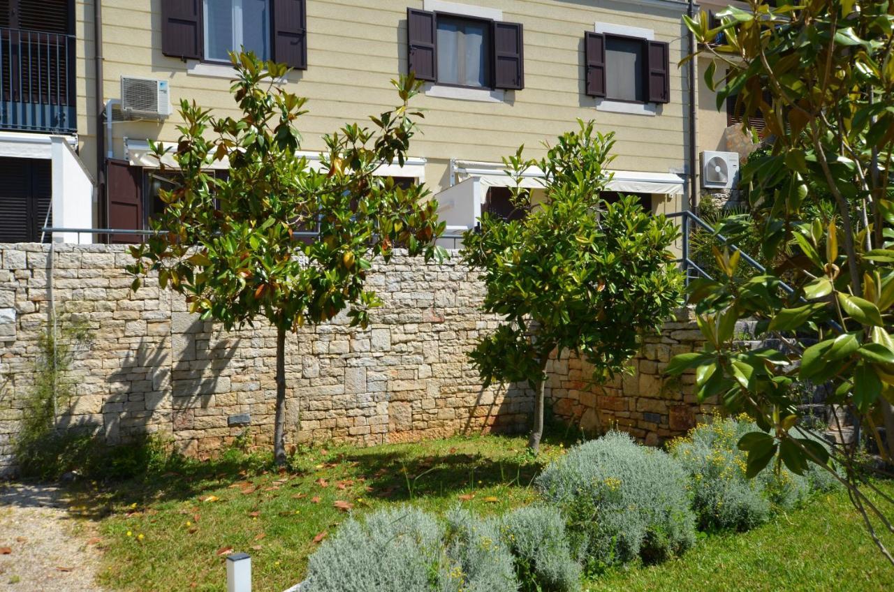 Apartment Max Rovinj Exterior photo